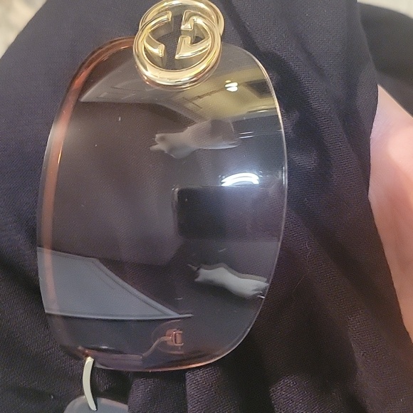Vintage GUCCI Sunglasses - Picture 10 of 14